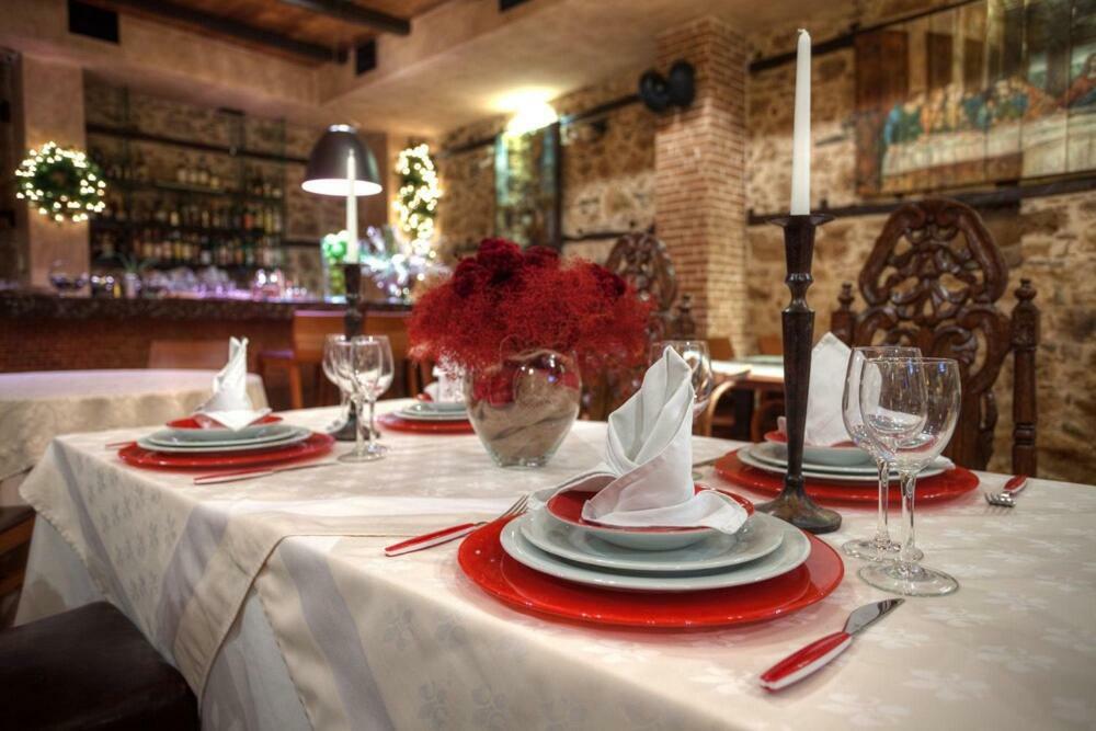 Boutique Palea Poli 4*